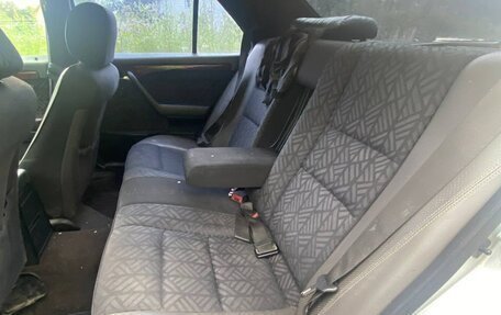 Mercedes-Benz C-Класс, 1993 год, 125 000 рублей, 12 фотография