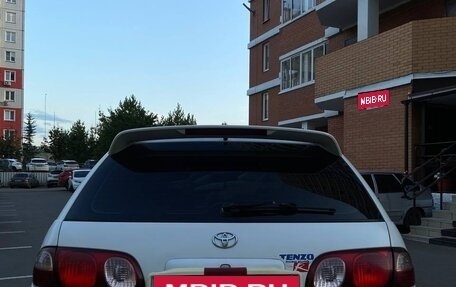 Toyota Caldina, 2000 год, 600 000 рублей, 2 фотография