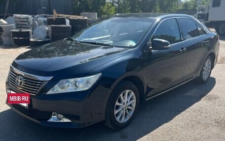 Toyota Camry, 2012 год, 1 550 000 рублей, 2 фотография