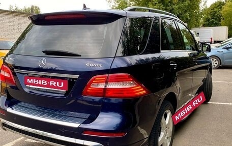 Mercedes-Benz M-Класс, 2012 год, 2 300 000 рублей, 5 фотография