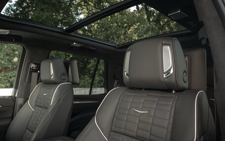 Cadillac Escalade V, 2025 год, 18 950 000 рублей, 22 фотография