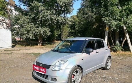 Suzuki Swift III, 2005 год, 550 000 рублей, 29 фотография