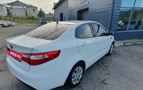 KIA Rio III рестайлинг, 2013 год, 700 000 рублей, 3 фотография
