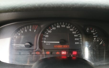 Opel Vectra B рестайлинг, 2001 год, 240 000 рублей, 4 фотография