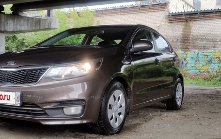 KIA Rio III рестайлинг, 2016 год, 900 000 рублей, 3 фотография