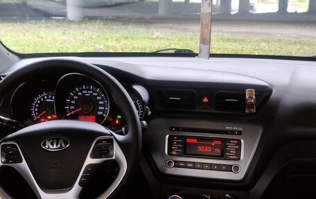 KIA Rio III рестайлинг, 2016 год, 900 000 рублей, 7 фотография