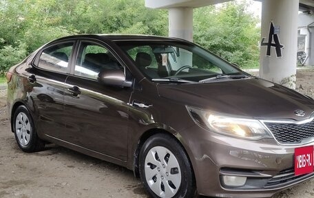 KIA Rio III рестайлинг, 2016 год, 900 000 рублей, 2 фотография