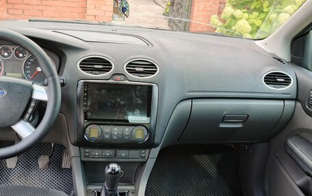 Ford Focus II рестайлинг, 2006 год, 320 000 рублей, 5 фотография