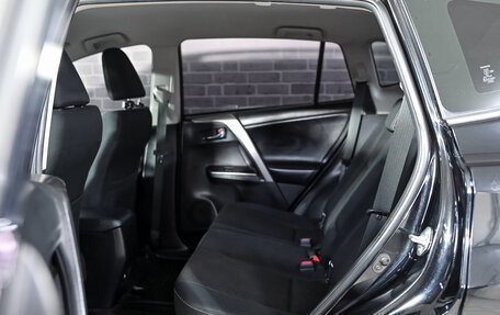 Toyota RAV4, 2019 год, 2 810 000 рублей, 23 фотография