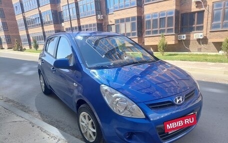 Hyundai i20 IB рестайлинг, 2009 год, 600 000 рублей, 14 фотография