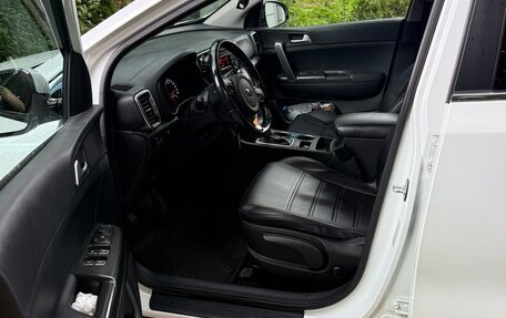 KIA Sportage IV рестайлинг, 2017 год, 2 050 000 рублей, 13 фотография