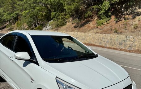 Hyundai Solaris II рестайлинг, 2013 год, 1 055 000 рублей, 9 фотография