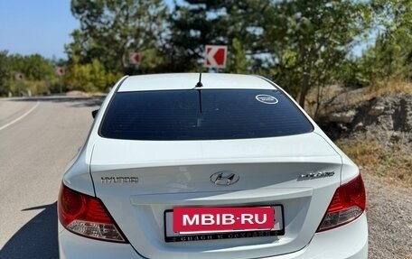 Hyundai Solaris II рестайлинг, 2013 год, 1 055 000 рублей, 4 фотография