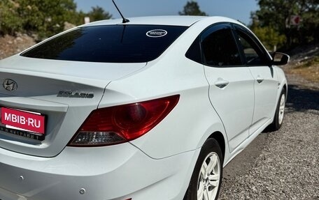 Hyundai Solaris II рестайлинг, 2013 год, 1 055 000 рублей, 11 фотография