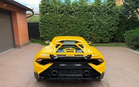 Lamborghini Huracán, 2023 год, 29 990 000 рублей, 5 фотография