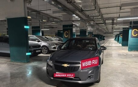 Chevrolet Cruze II, 2014 год, 850 000 рублей, 4 фотография