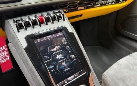 Lamborghini Huracán, 2023 год, 29 990 000 рублей, 20 фотография