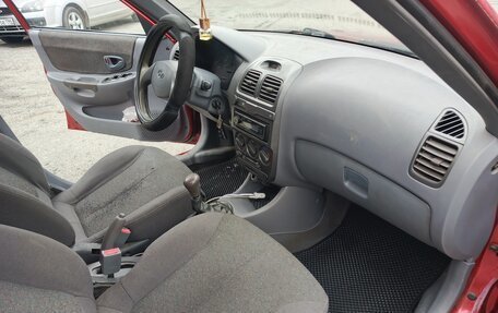 Hyundai Accent II, 2005 год, 290 000 рублей, 11 фотография
