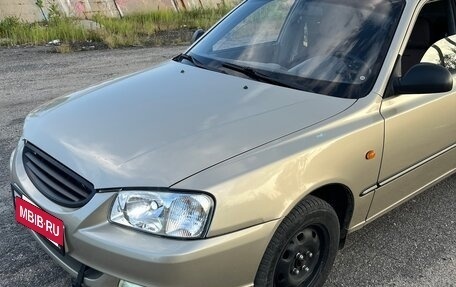 Hyundai Accent II, 2005 год, 350 000 рублей, 2 фотография
