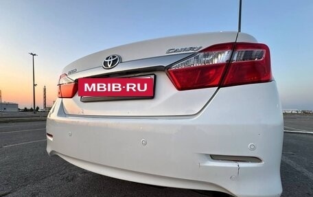 Toyota Camry, 2013 год, 1 850 000 рублей, 9 фотография