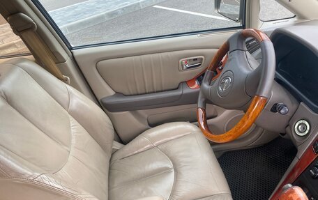 Lexus RX IV рестайлинг, 2001 год, 978 000 рублей, 5 фотография