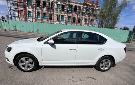Skoda Octavia, 2018 год, 1 790 000 рублей, 4 фотография