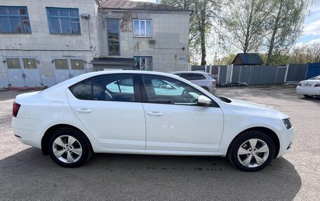 Skoda Octavia, 2018 год, 1 790 000 рублей, 8 фотография