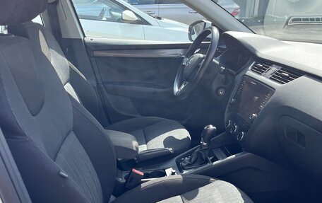 Skoda Octavia, 2018 год, 1 790 000 рублей, 11 фотография