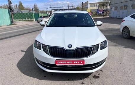 Skoda Octavia, 2018 год, 1 790 000 рублей, 2 фотография
