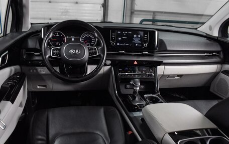 KIA Carnival, 2021 год, 3 629 000 рублей, 6 фотография