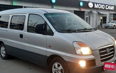 Hyundai Starex I рестайлинг, 2007 год, 785 000 рублей, 3 фотография