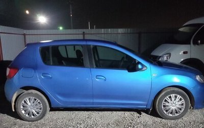 Renault Sandero II рестайлинг, 2015 год, 530 000 рублей, 1 фотография