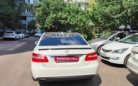 Mercedes-Benz E-Класс, 2011 год, 1 550 000 рублей, 8 фотография