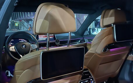 BMW 7 серия, 2019 год, 6 200 000 рублей, 5 фотография