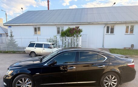 Lexus LS IV, 2008 год, 1 600 000 рублей, 3 фотография