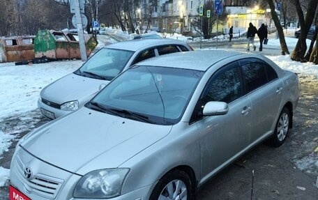 Toyota Avensis III рестайлинг, 2008 год, 850 000 рублей, 2 фотография