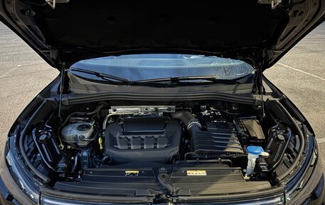 Volkswagen Tiguan, 2024 год, 6 300 000 рублей, 27 фотография
