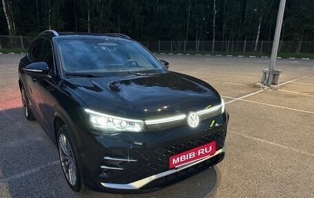 Volkswagen Tiguan, 2024 год, 6 300 000 рублей, 25 фотография
