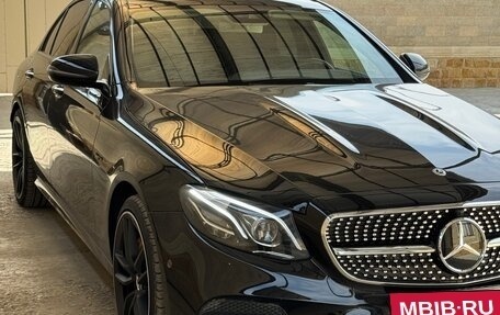 Mercedes-Benz E-Класс, 2018 год, 4 250 000 рублей, 3 фотография