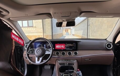 Mercedes-Benz E-Класс, 2018 год, 4 250 000 рублей, 12 фотография