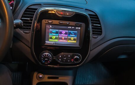 Renault Kaptur I рестайлинг, 2018 год, 1 300 000 рублей, 10 фотография