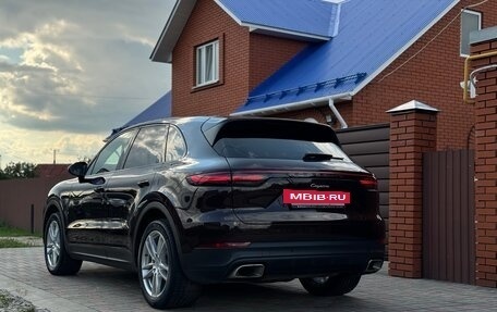 Porsche Cayenne III, 2018 год, 5 700 000 рублей, 3 фотография