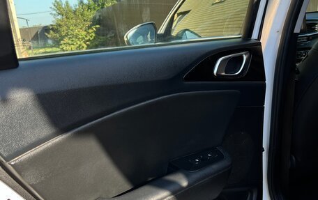 KIA cee'd III, 2018 год, 2 200 000 рублей, 17 фотография