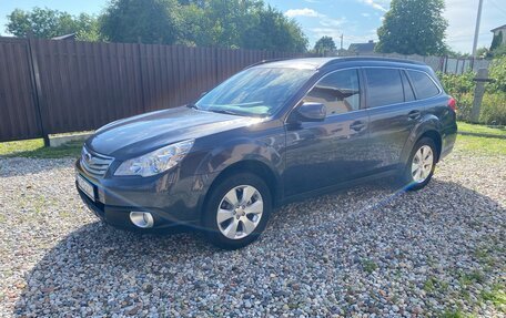 Subaru Outback IV рестайлинг, 2010 год, 1 650 000 рублей, 3 фотография
