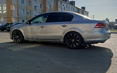 Volkswagen Passat B7, 2011 год, 800 000 рублей, 5 фотография