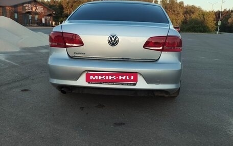 Volkswagen Passat B7, 2011 год, 800 000 рублей, 13 фотография