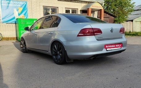 Volkswagen Passat B7, 2011 год, 800 000 рублей, 10 фотография