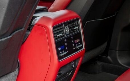 Porsche Cayenne III, 2022 год, 10 000 050 рублей, 22 фотография