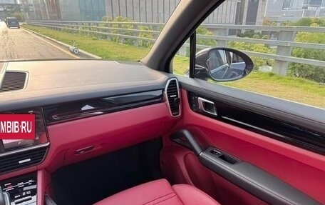Porsche Cayenne III, 2022 год, 11 000 030 рублей, 12 фотография