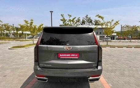 Cadillac Escalade V, 2022 год, 12 100 000 рублей, 5 фотография